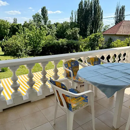 Eklektikus 79 Apartmán Ábrahámhegy